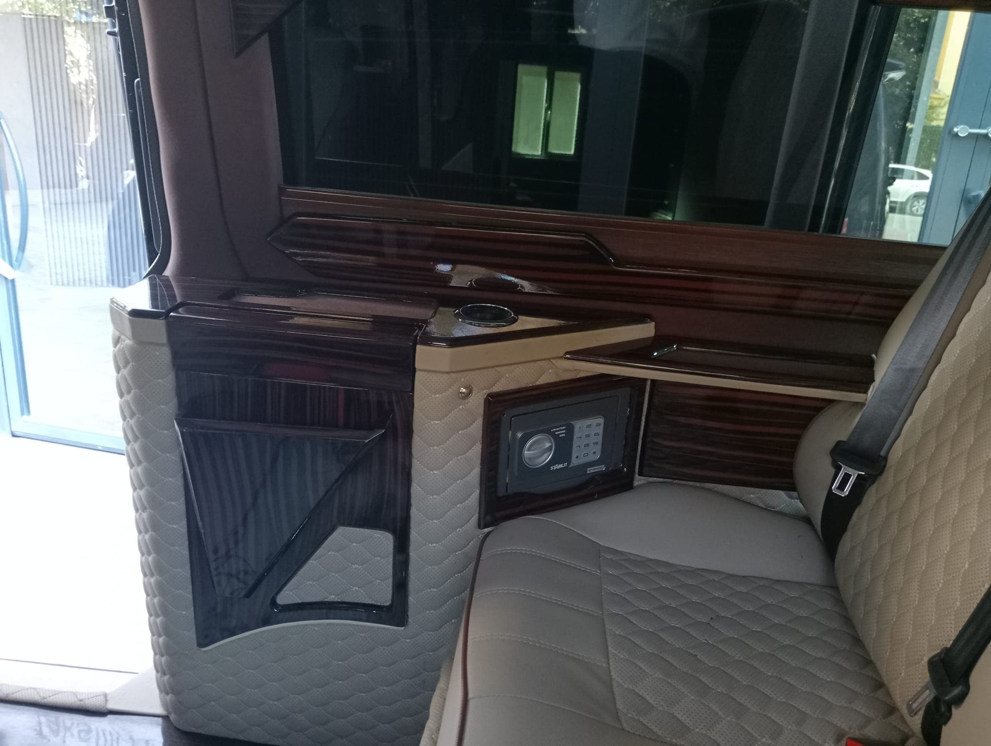 Araç görseli 13 - küçük resim 13