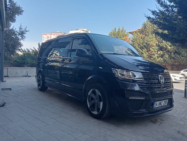 VOLKSWAGEN TRANSPORTER